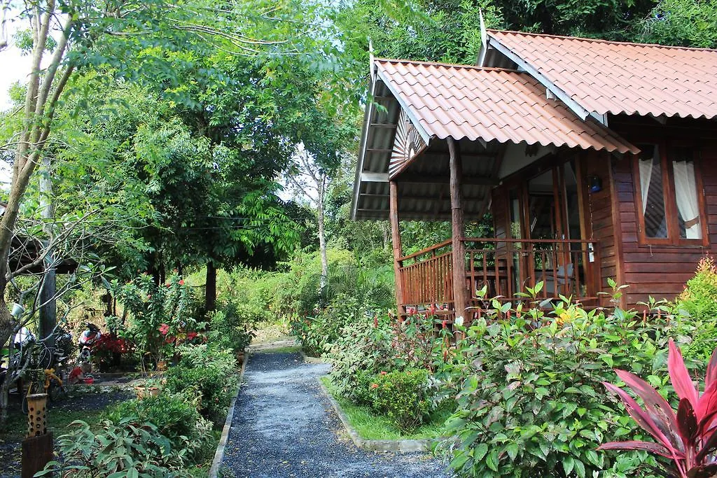 ** Resort Hotel Lanta Happy Hill Ko Lanta Thailand
