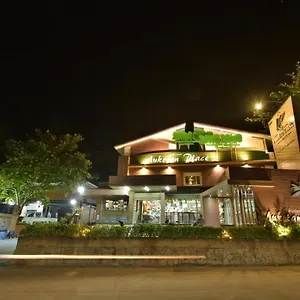 aukotan-place-hotel.tophotelskohtao.com/