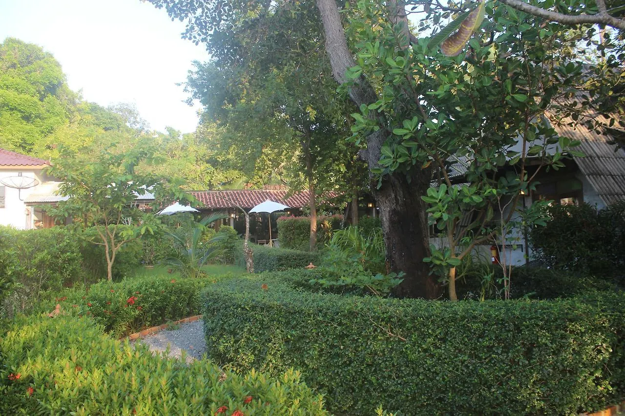 ** Station touristique Hotel Lanta Happy Hill à Ko Lanta Thaïlande